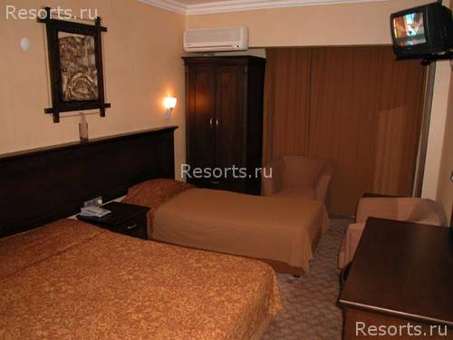 Karen Hotel 9